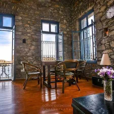 Lejlighed Traditional Seafront Mansion - Mirsini Simi