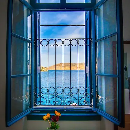 Traditional Seafront Mansion - Mirsini * Simi